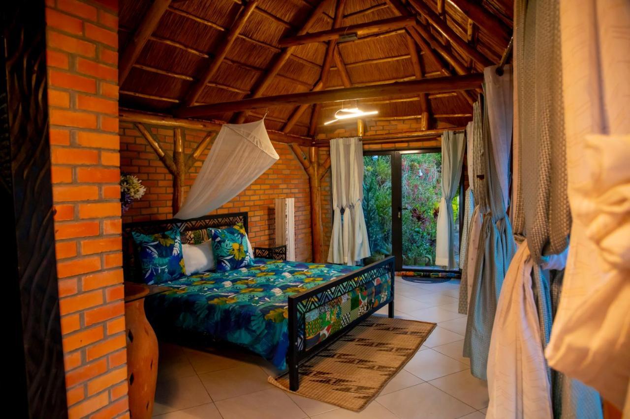 Hakuna Matata Lodge Gisenyi Bagian luar foto